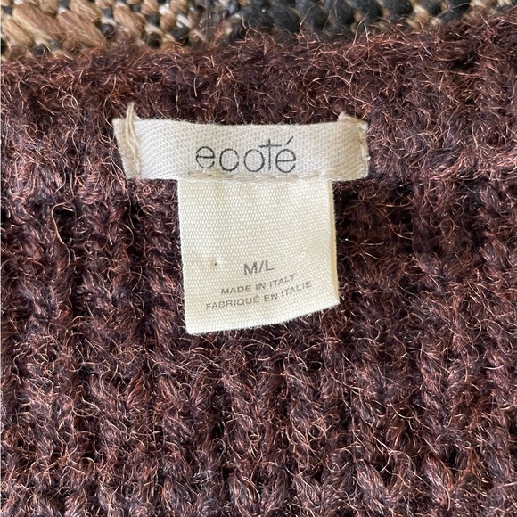 Ecoté (Urban Outfitters) sweater - Picture 6 of 6